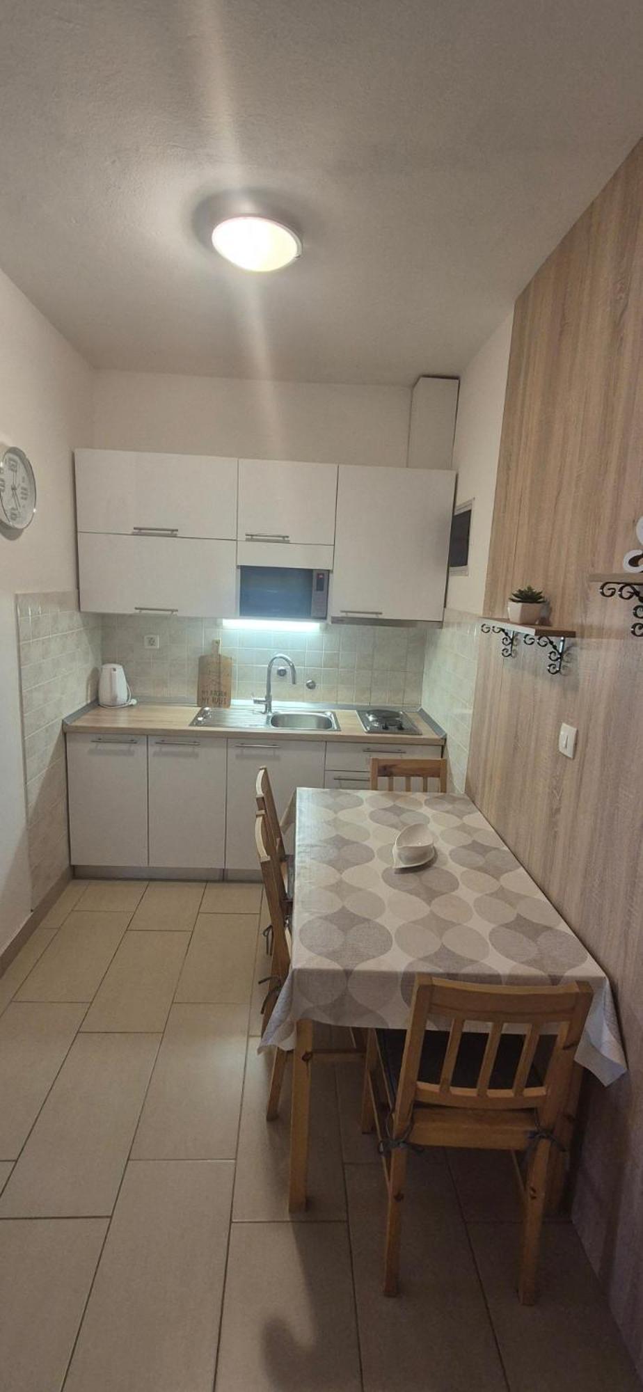 Apartmán Lena *